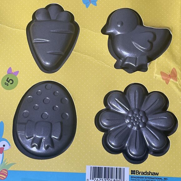 Easter Spring Cookie Pan Nonstick Bunny Chick Egg Flower Baking Sheet Metal NEW - Picture 10 of 11